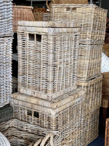 Jeeves Laundry Hamper