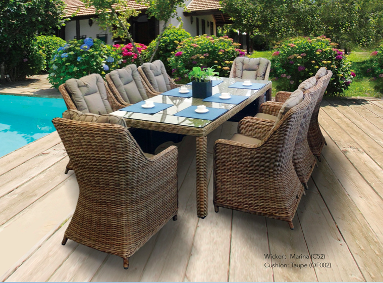 Outdoor Dining Setting